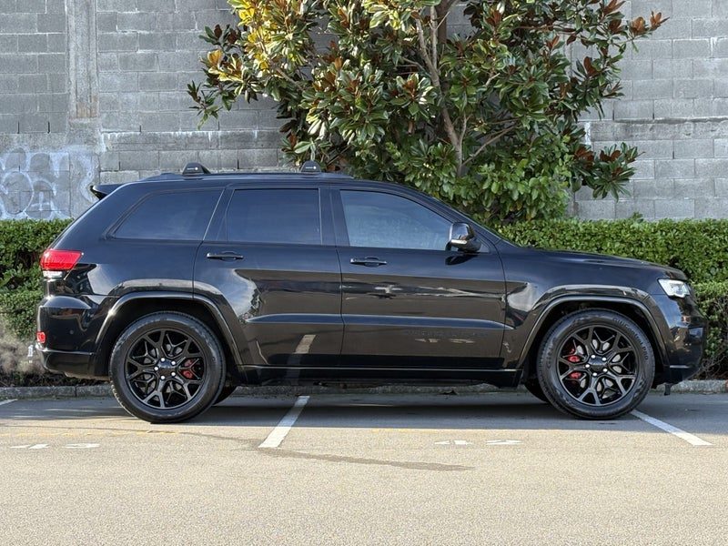 2022 Jeep Grand Cherokee Overland 5.7P 4WD, photo 2