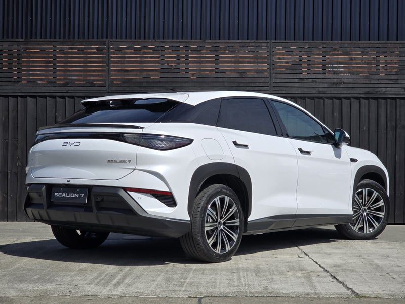 2026 BYD Sealion 7 Premium 83Kwh/EV, photo 3