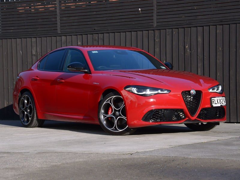 2025 Alfa Romeo Giulia Veloce