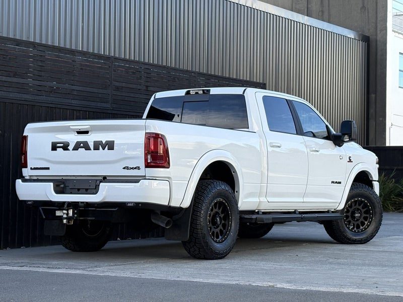 2026 Ram 3500 Laramie Cummins High Output, photo 3