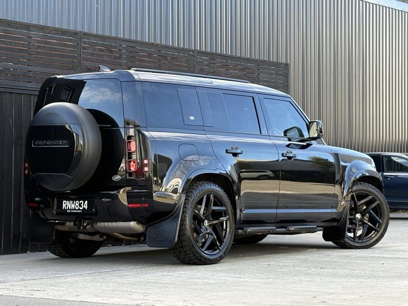 2022 Land Rover Defender X-Dynamic SE, photo 3