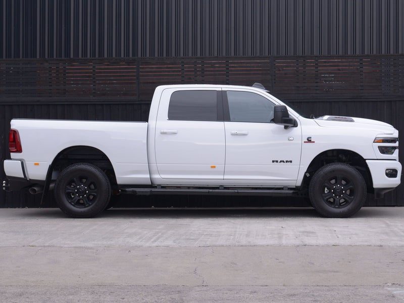 2026 Ram 2500 Laramie Night Edition, photo 2
