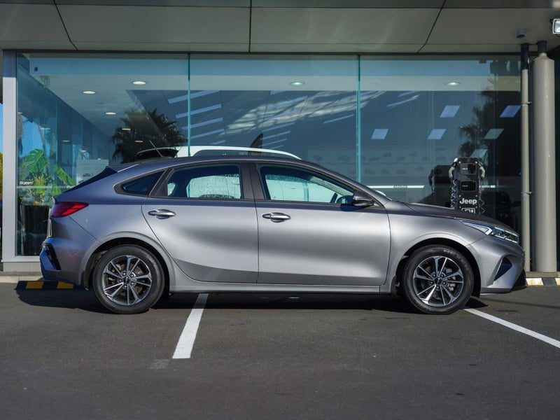 2022 Kia Cerato LX+ 2.0P, photo 3