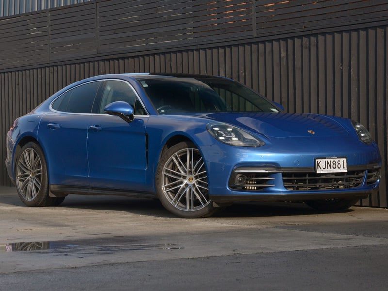 2017 Porsche Panamera 4S