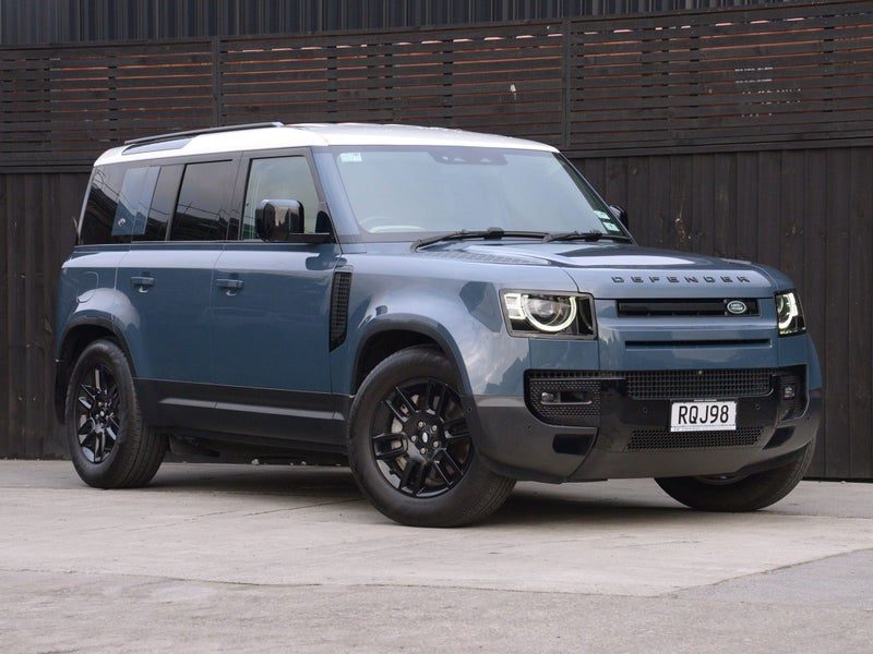2022 Land Rover Defender 110 D300
