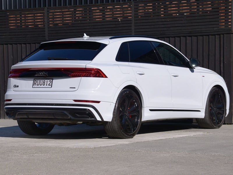 2019 Audi Q8 55 TFSI S-Line Quattro, photo 3