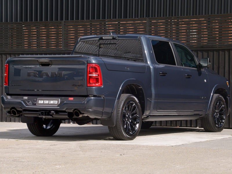 2026 Ram 1500 Limited Hurricane, photo 3