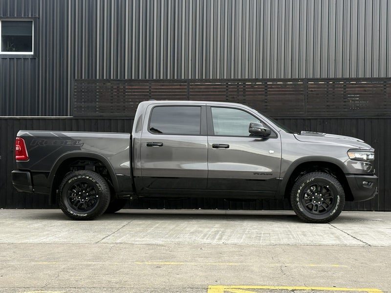 2026 Ram 1500 Rebel Hurricane 4X4, photo 2
