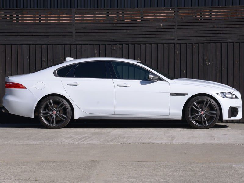 2019 Jaguar XF 300 Sport, photo 2