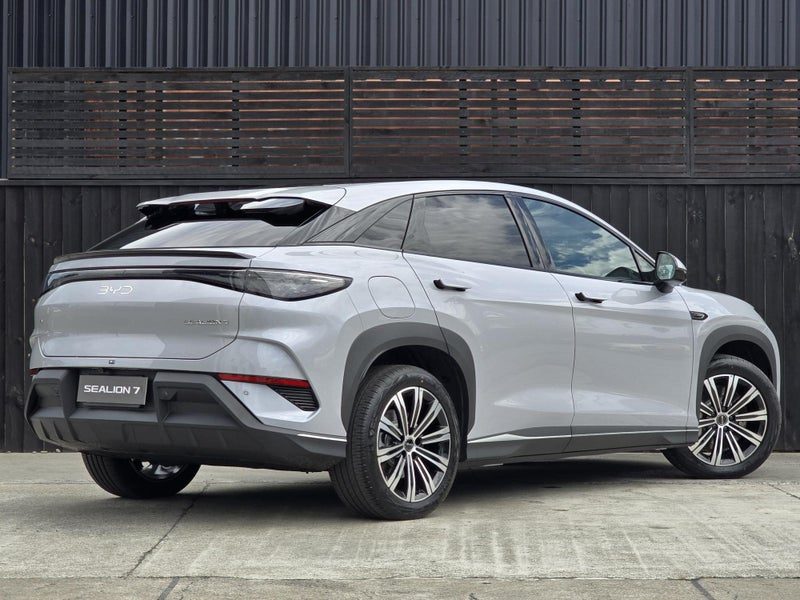 2026 BYD Sealion 7 Premium, photo 3