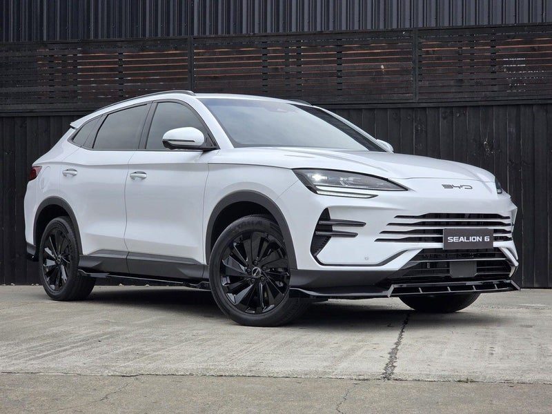 2026 BYD Sealion 6 Premium Extended Black Edition