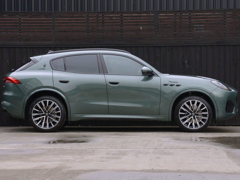 2026 Maserati Grecale Modena Hybrid, photo 2