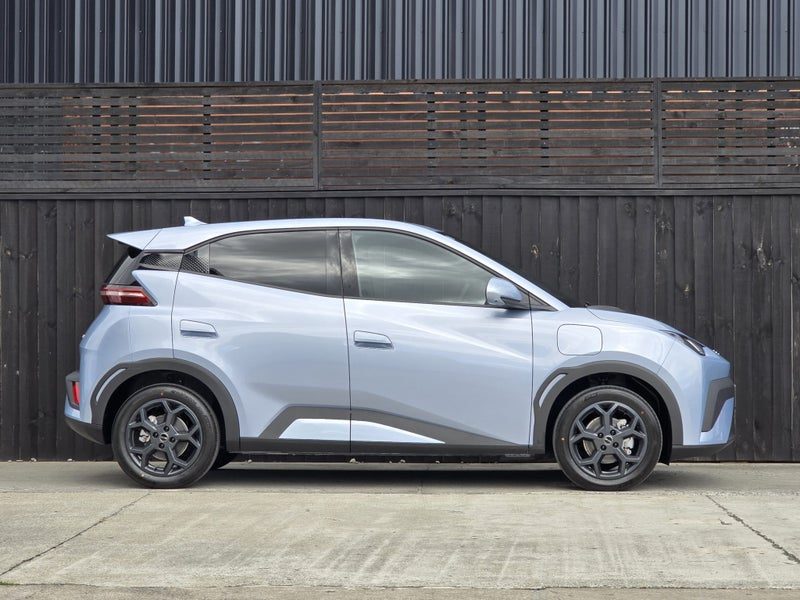 2026 BYD ATTO 1 Premium, photo 2