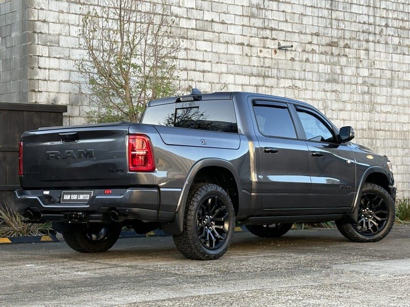 2026 Ram 1500 Limited Hurricane 4X4, photo 3