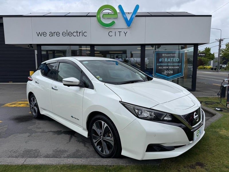 2019 Nissan Leaf X, main photo