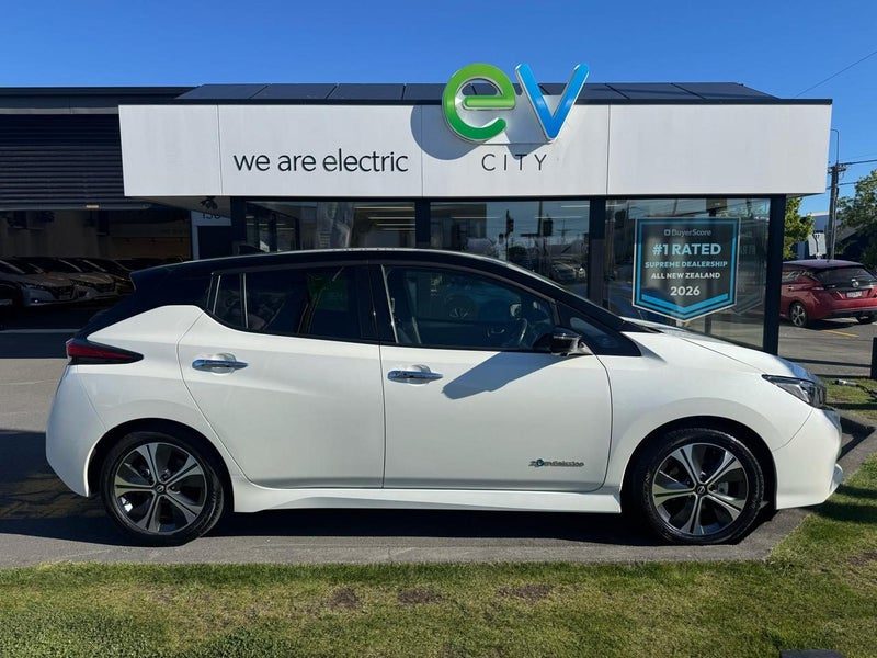 2022 Nissan Leaf G 40kWh Pro Pilot, 360 Camera, photo 2