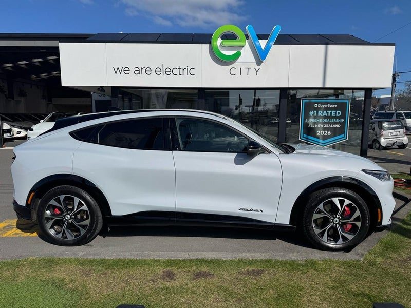 2023 Ford Mustang Mach-E AWD 98KWH/EV/4WD/CVT, photo 2