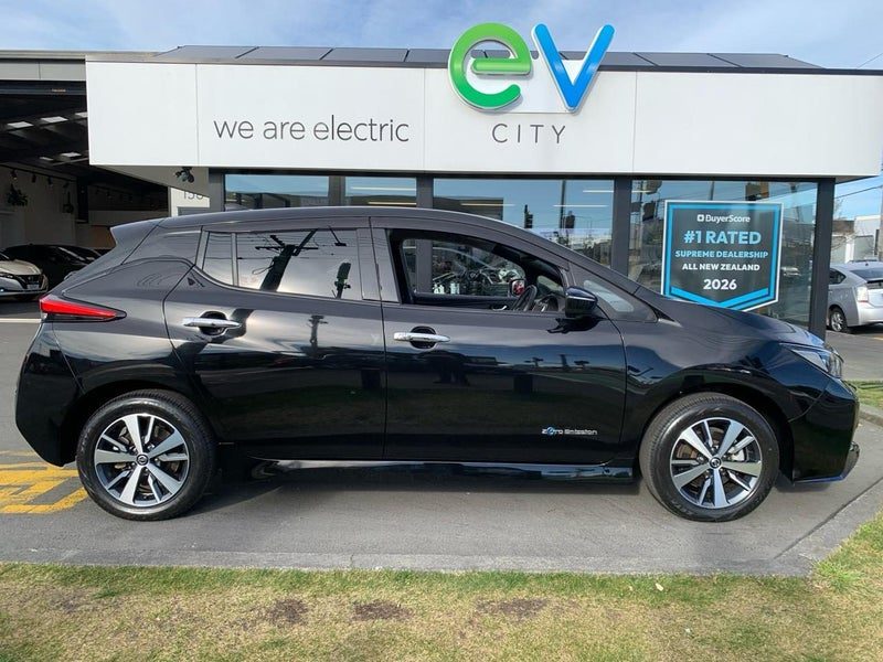 2021 Nissan Leaf X, photo 2
