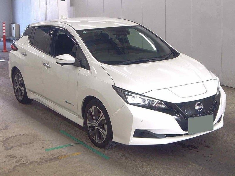 2022 Nissan Leaf X