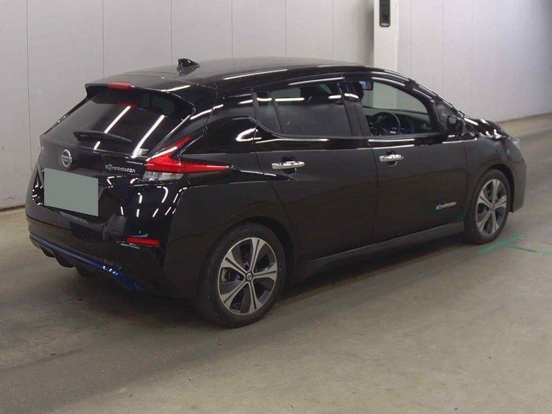 2021 Nissan Leaf X, photo 2