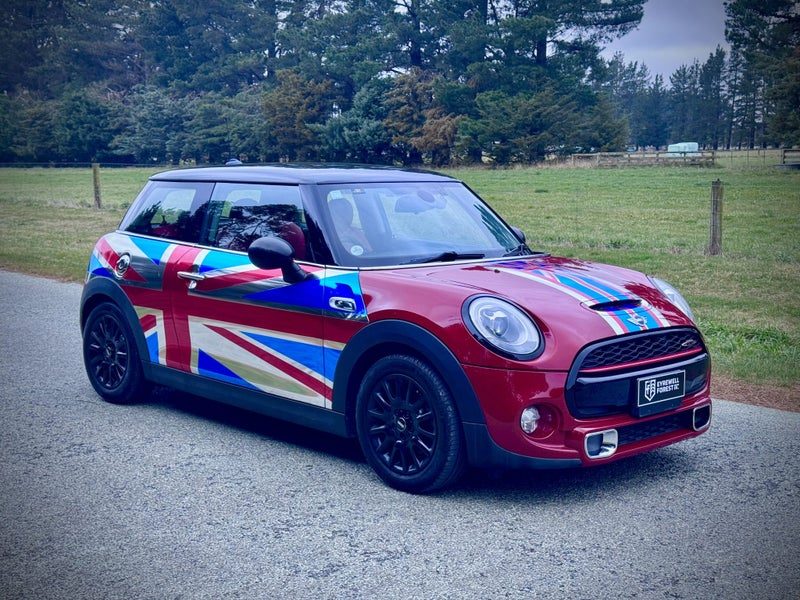 2015 MINI Cooper S 2.0 Turbo 2 door coupe, main photo