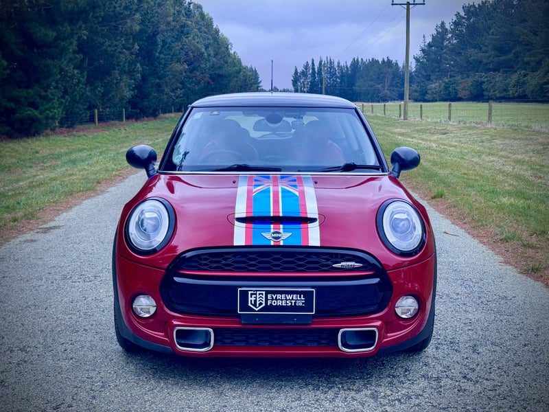 2015 MINI Cooper S 2.0 Turbo 2 door coupe, photo 2