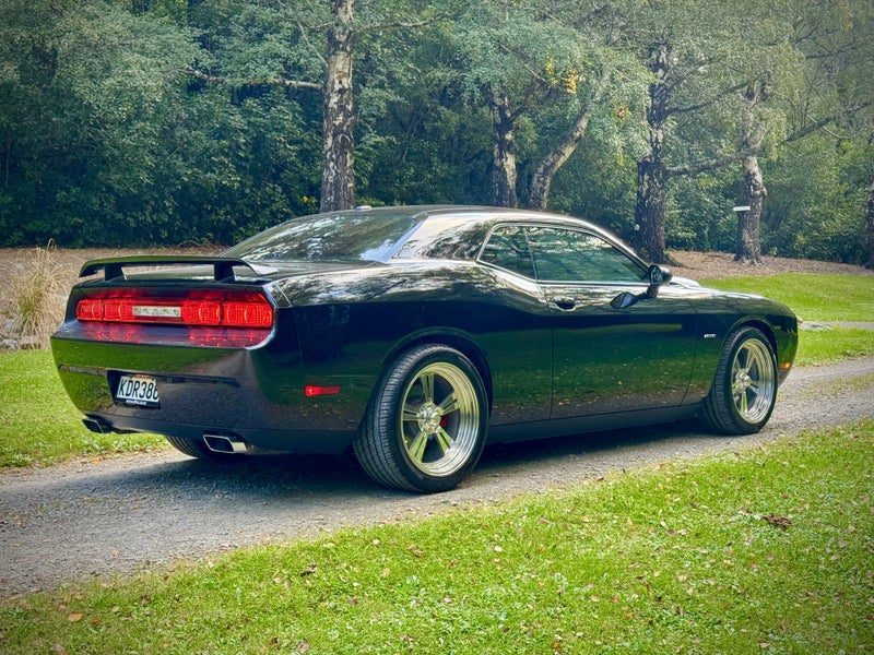 2014 Dodge Challenger R/T Plus 6Spd 5.7 V8, photo 3