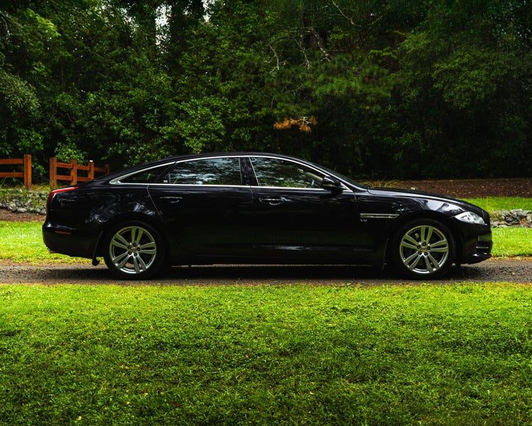 2013 Jaguar XJL, photo 2
