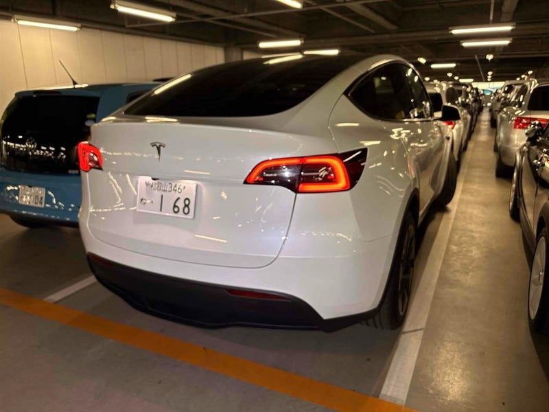 2024 Tesla Model Y RWD, photo 2