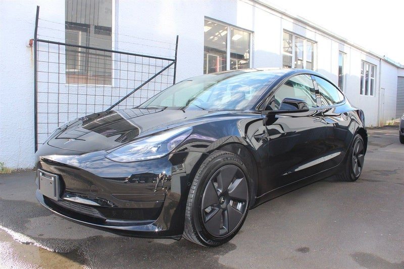 2022 Tesla Model 3 RWD, photo 3