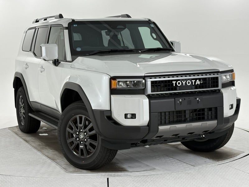 2026 Toyota Land Cruiser Prado VX, main photo