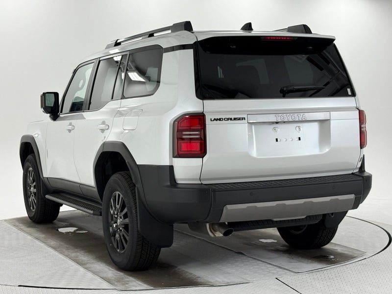 2026 Toyota Land Cruiser Prado VX, photo 3