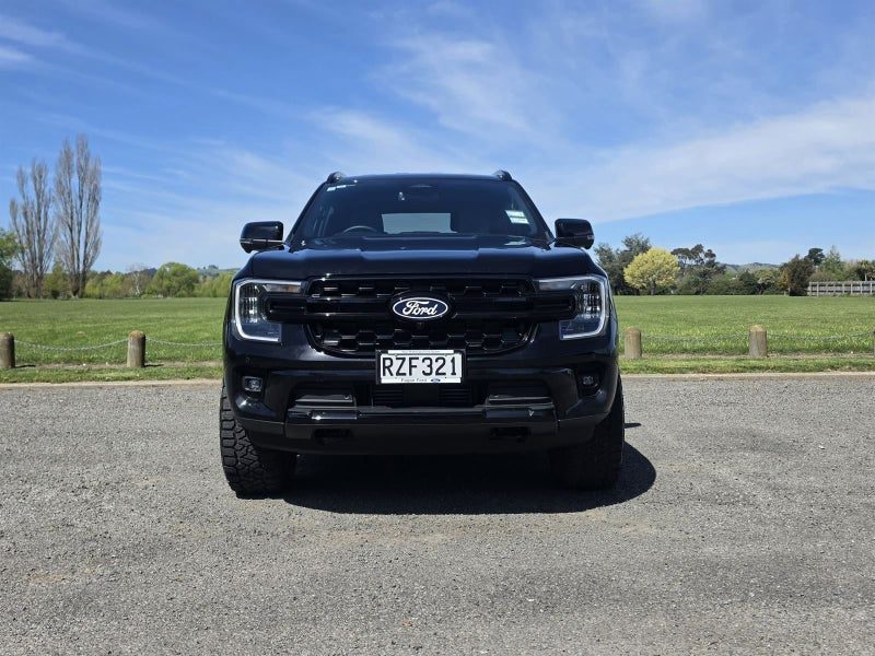 2026 Ford Everest SPORT, photo 2