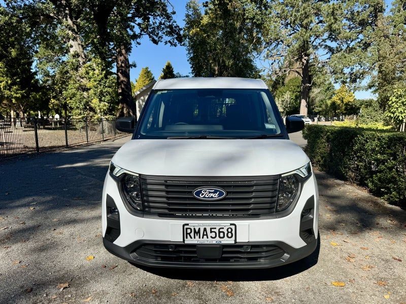 2026 Ford Transit TREND, photo 2