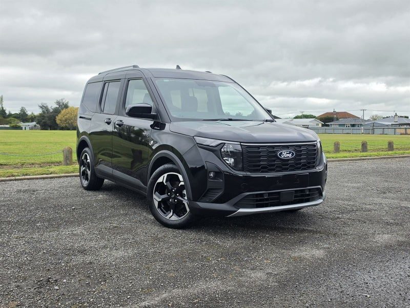 2026 Ford Courier TOURNEO