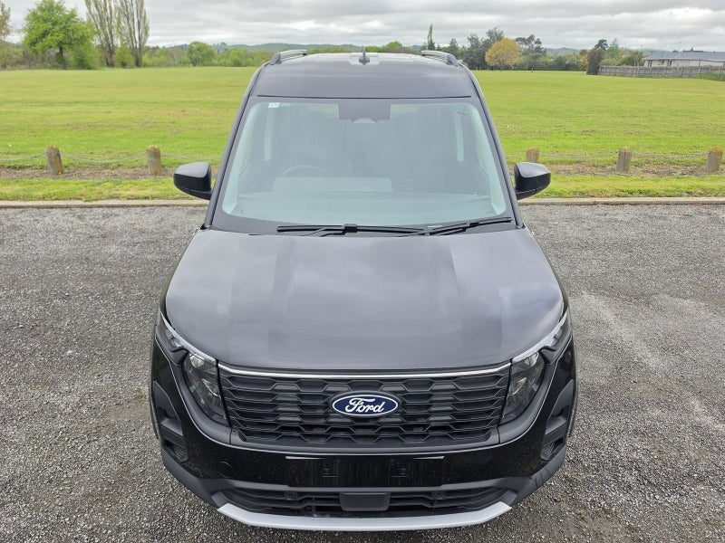 2026 Ford Courier TOURNEO, photo 3