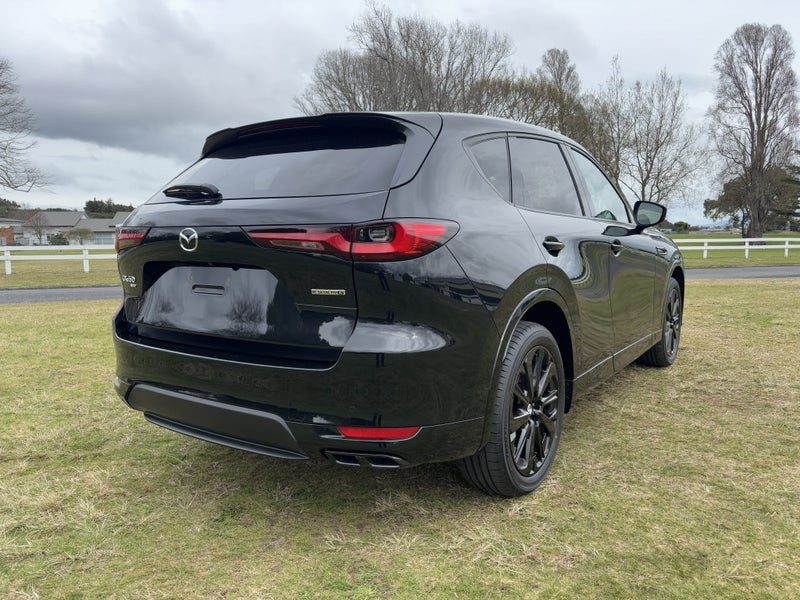2026 Mazda CX-60 TAKAMI KURO AWD 3.3L HYBRID, photo 3