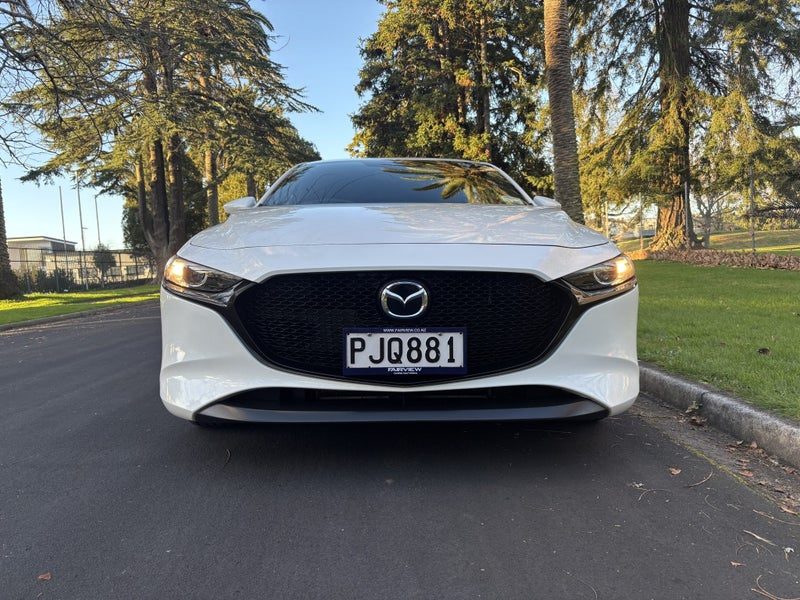 2022 Mazda 3 GSX 2.0L PETROL, photo 2