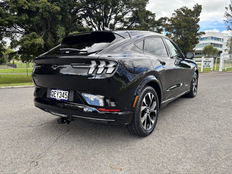 2023 Ford Mustang Mach-E AWD 98Kwh EV, photo 3