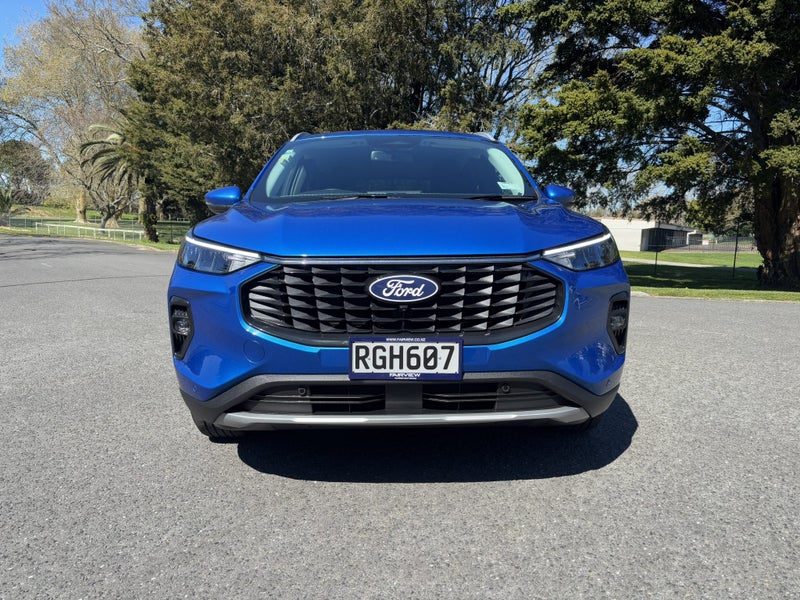 2025 Ford Escape TITANIUM 2.5L HYBRID, photo 2
