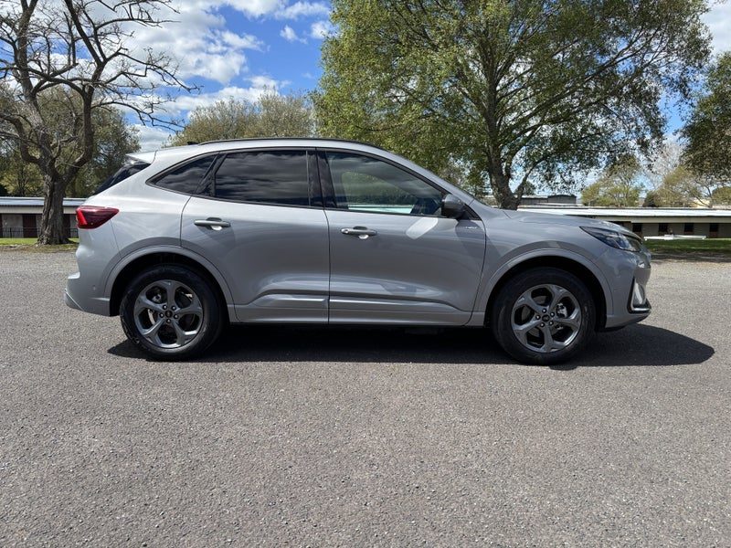 2026 Ford Escape ST-Line X PHEV, photo 2