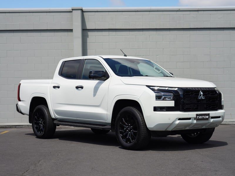 2026 Mitsubishi Triton DC WS 2.4D GLXR 4WD 6AT, main photo