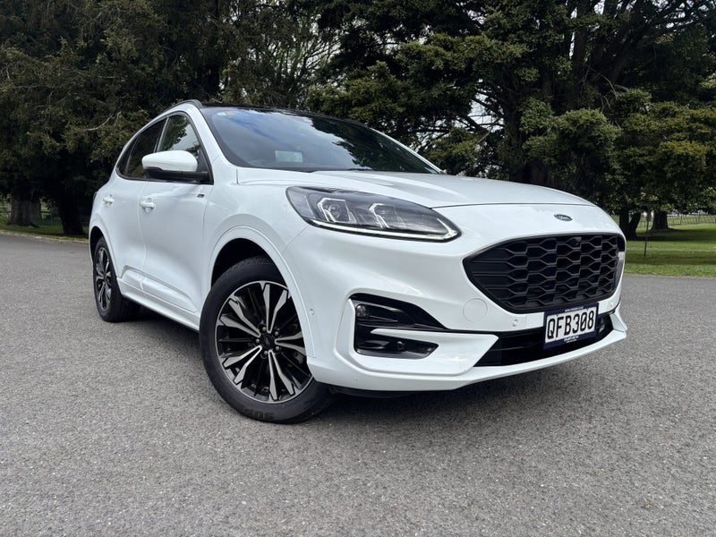 2023 Ford Escape ST-Line X AWD FHEV