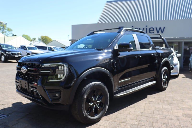 2026 Ford Ranger STORMTRAK 4WD PHEV, photo 3