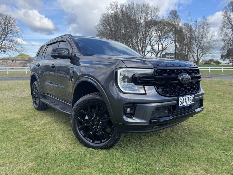 2023 Ford Everest SPORT 4WD 3.0L V6, main photo