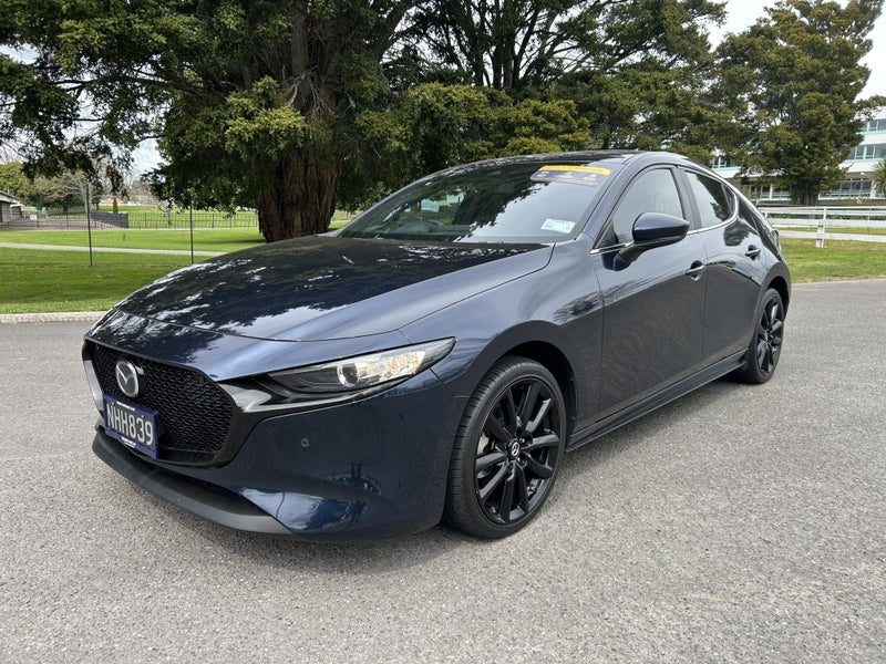 2021 Mazda 3 GTX 2.5L PETROL, photo 3