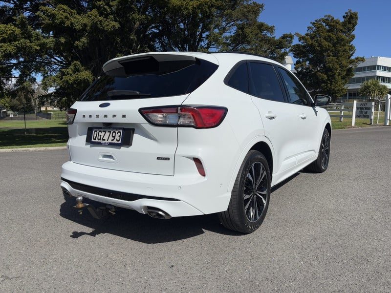 2023 Ford Escape ST-Line X PHEV, photo 3