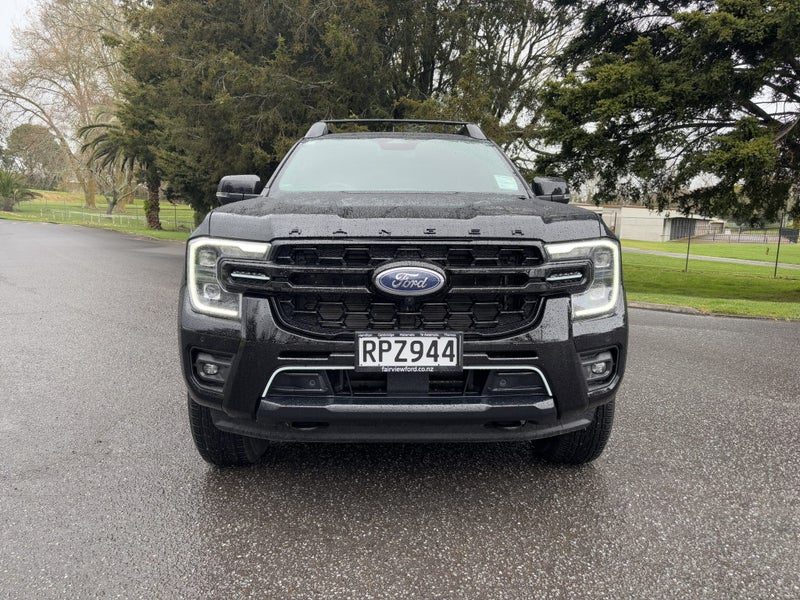 2026 Ford Ranger STORMTRAK 4WD PHEV, photo 2