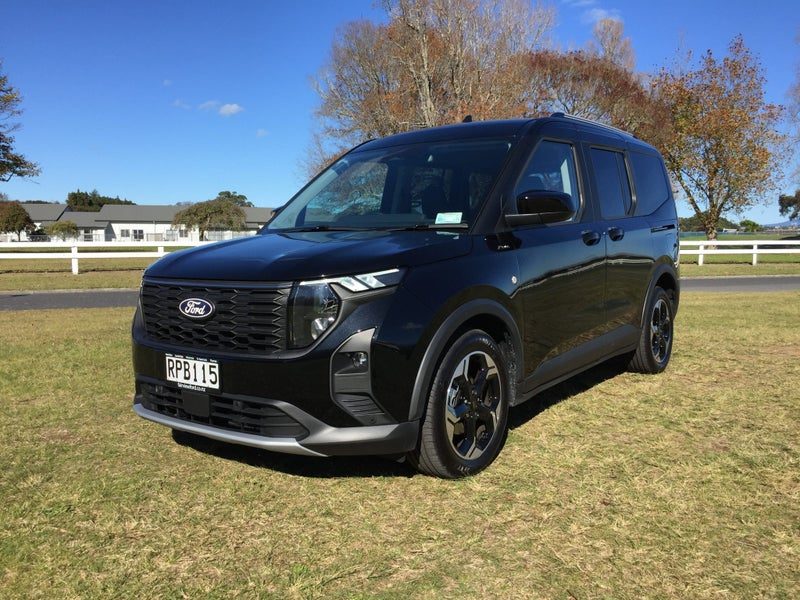 2026 Ford Tourneo Courier Active 1.0L Petrol, photo 3