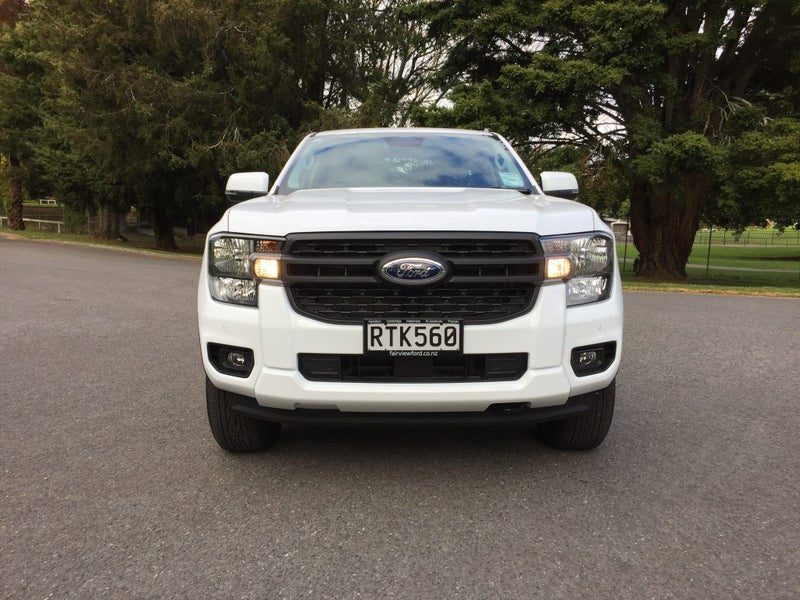 2026 Ford Ranger XLT 4WD PHEV, photo 2